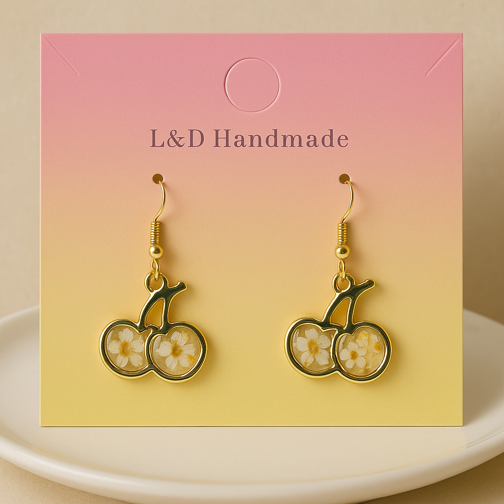 Real Dried Flower Earrings Handmade Resin Dangle - Unique Handcrafted Design with Natural Floral Elements